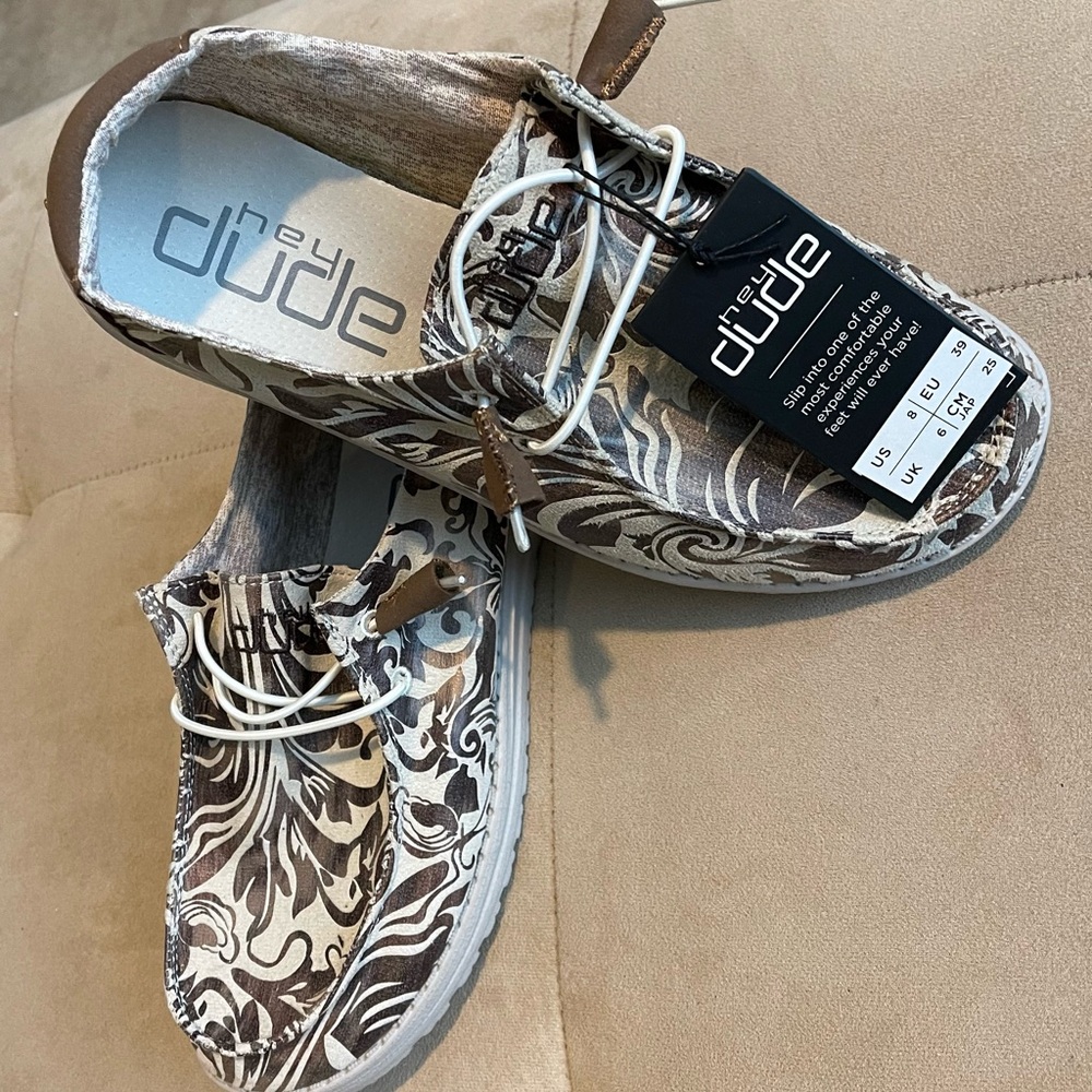 Hey Dude Women's Ranch Sand Slip-on Shoes, cool pattern in Brown and Cream